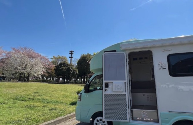 有限会社 カーペイント／キャンピングカーレンタル販売 GLOW