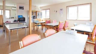 特定非営利活動法人あじさい むすび深町